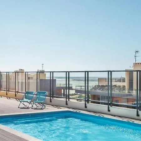 Апартаменты Sunset Olhao- Modern 3 Bed Luxury With Rooftop Pool Ольян