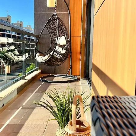 Апартаменты Sunset Olhao- Modern 3 Bed Luxury With Rooftop Pool Ольян