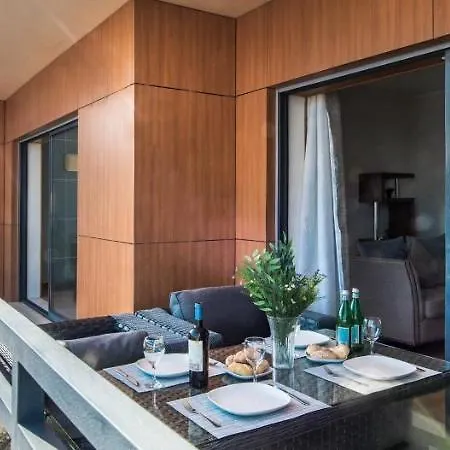 Sunset Olhao- Modern 3 Bed Luxury With Rooftop Pool Apartmán *