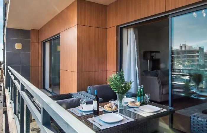 Sunset Olhao- Modern 3 Bed Luxury With Rooftop Pool Appartement *