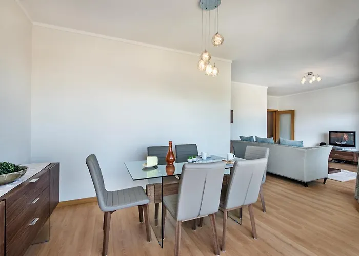 Sunset Olhao- Modern 3 Bed Luxury With Rooftop Pool Appartement *