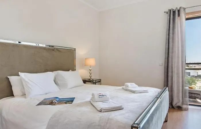 Appartement Sunset Olhao- Modern 3 Bed Luxury With Rooftop Pool Olhão